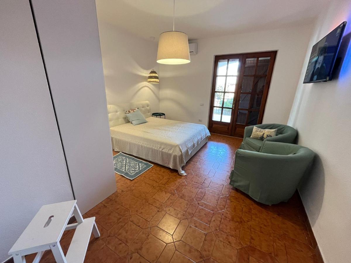 Villa Rosa Chia Ngoại thất bức ảnh